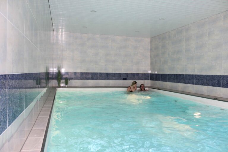 Schwimmbad indoor im ELAfora